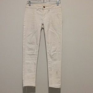 American Eagle White Cut-Off Jeggings Size 2